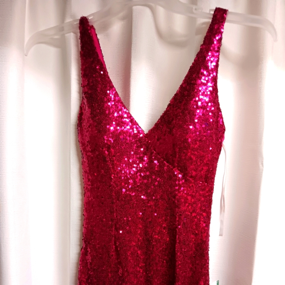B. Smart Magenta prom/pagent dress new with tags
